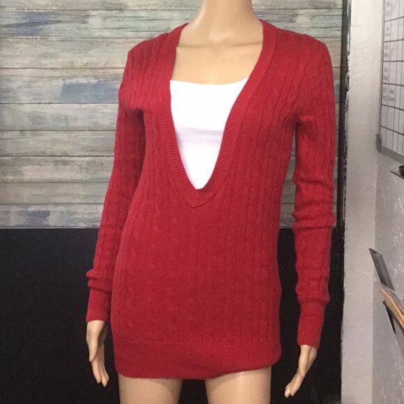 Ami Sanzuri Red Sweater Medium - Picture 1 of 3